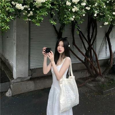芙蓉女